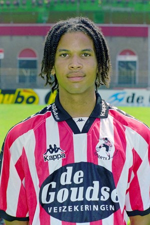 Nixon  Dias