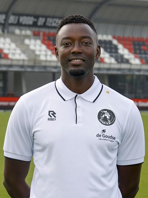 Toni  Varela