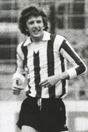 Phillip  Henson