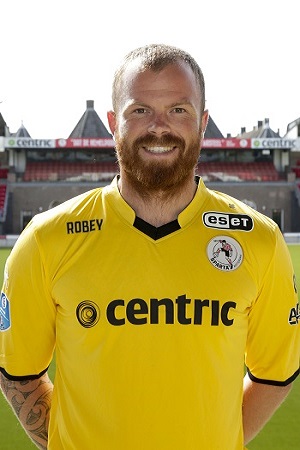 Leonard  Nienhuis