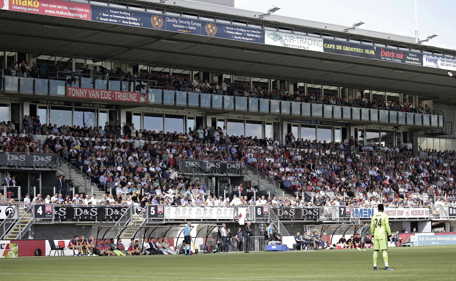 Welkom bij Sparta Rotterdam: 13 nieuwe bedrijven - Sparta Rotterdam