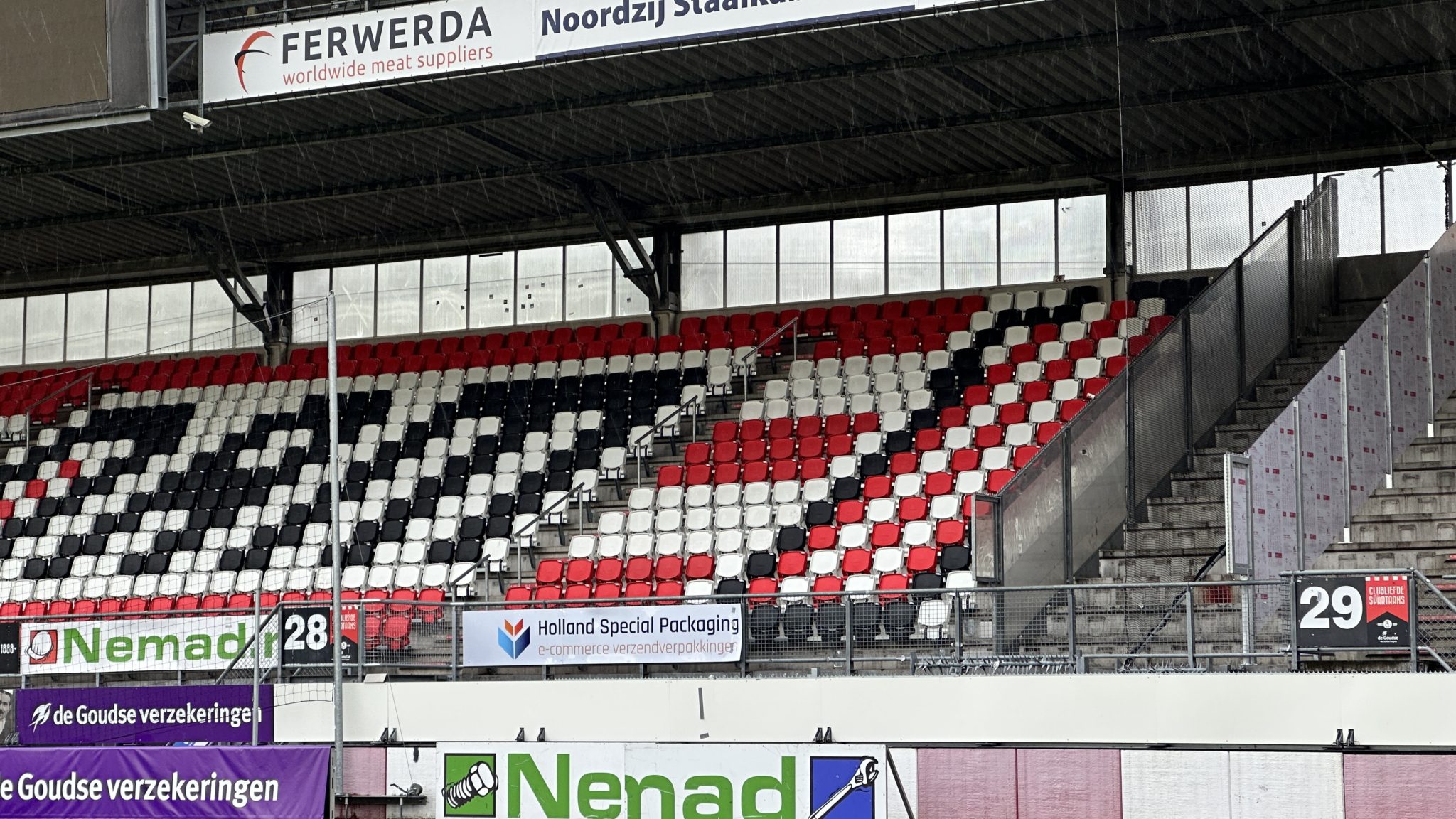 Update publiekscatering 2023/2024 en verbouwing Bok de Korvertribune