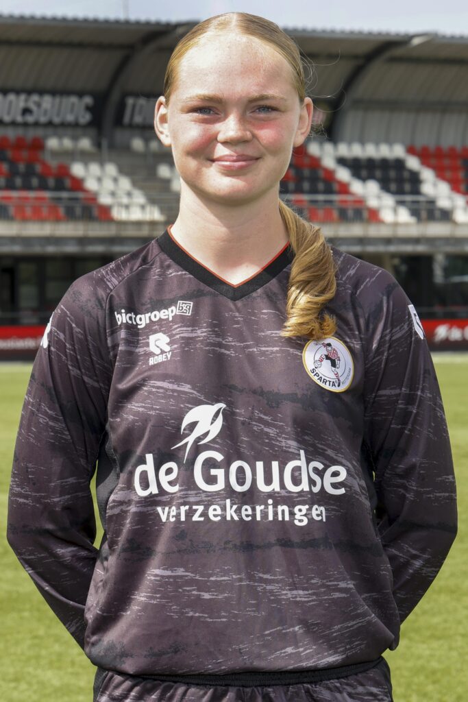Cheyenne van den Heuvel