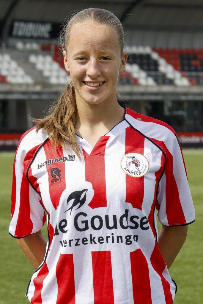 Rosa  Mensinga